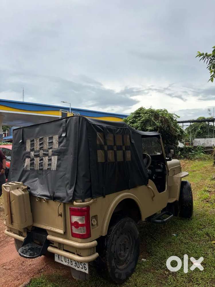 Mahindra Jeep 1995