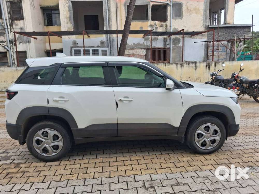 Maruti Suzuki Brezza 2026 Petrol Well Maintained