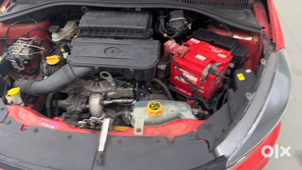 Tata Tiago 1.2 Revotron Xta, 2022, Petrol