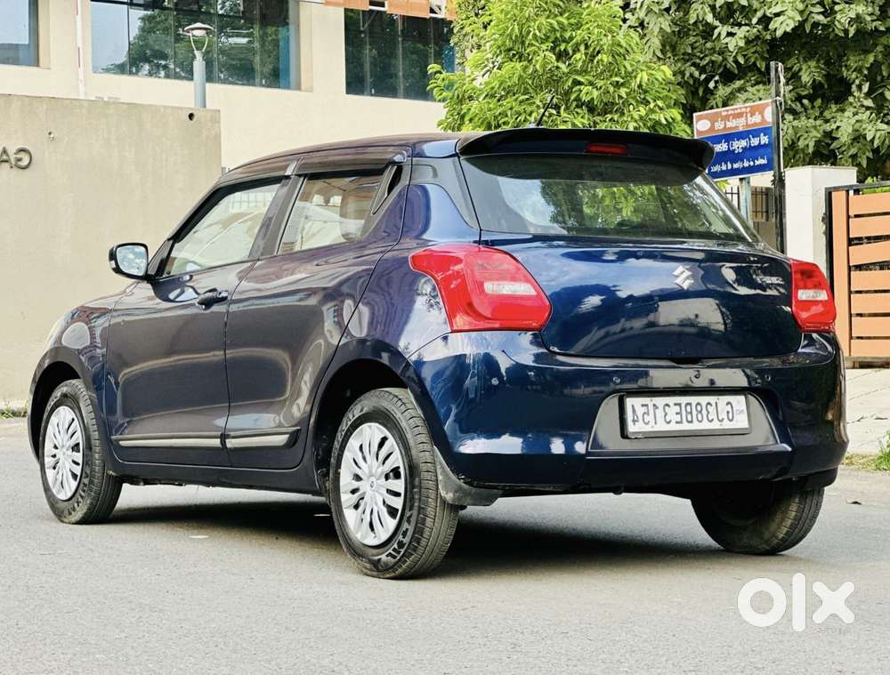 Maruti Suzuki Swift Vxi + Manual, 2023, Petrol