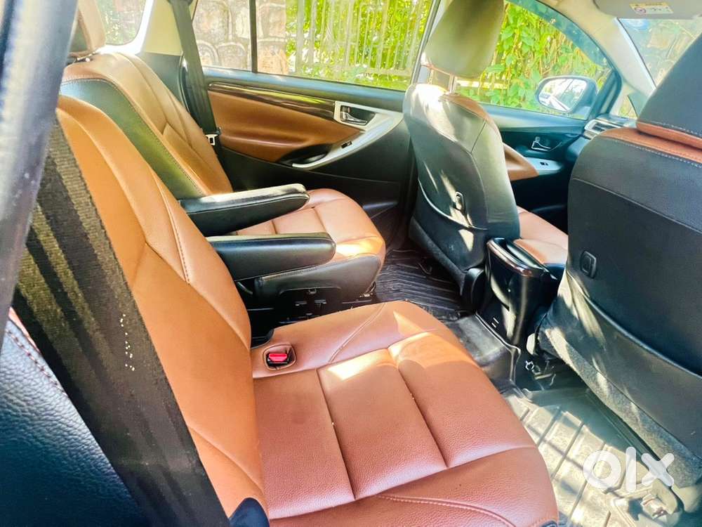 Toyota Innova Crysta 2022