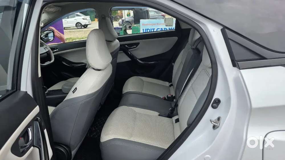 Tata Nexon Ev Empowered 45kw