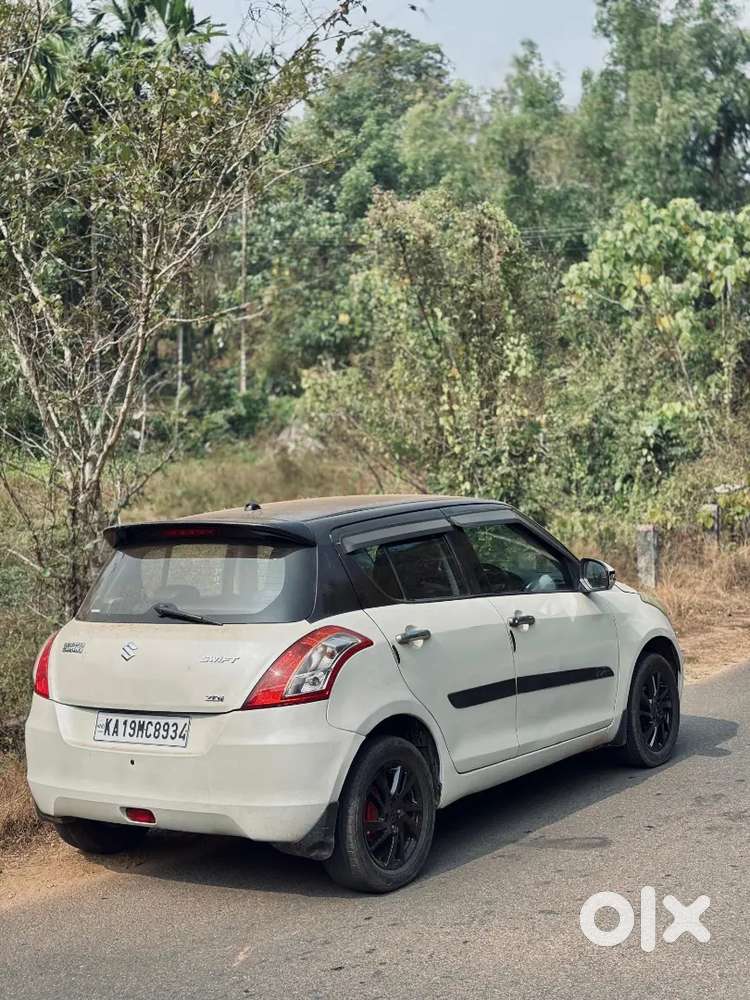 Maruti Suzuki Swift 2012