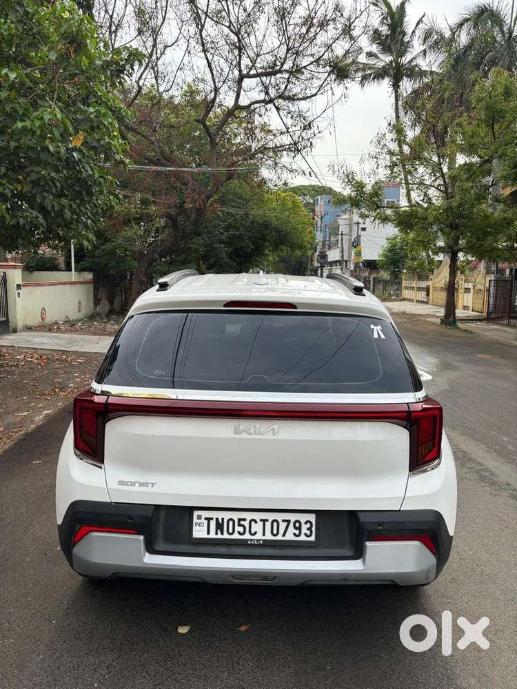 Kia Sonet Petrol Manual 2024