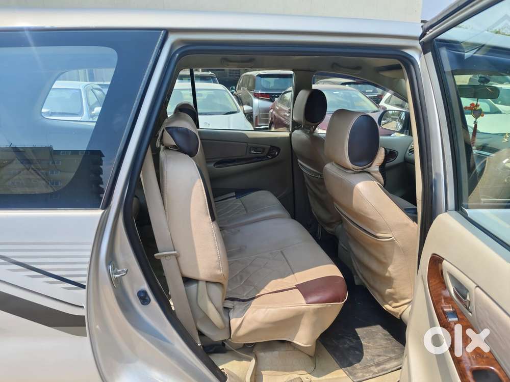 Toyota Innova 2012-2013 2.5 Vx (diesel) 8 Seater, 2012, Diesel