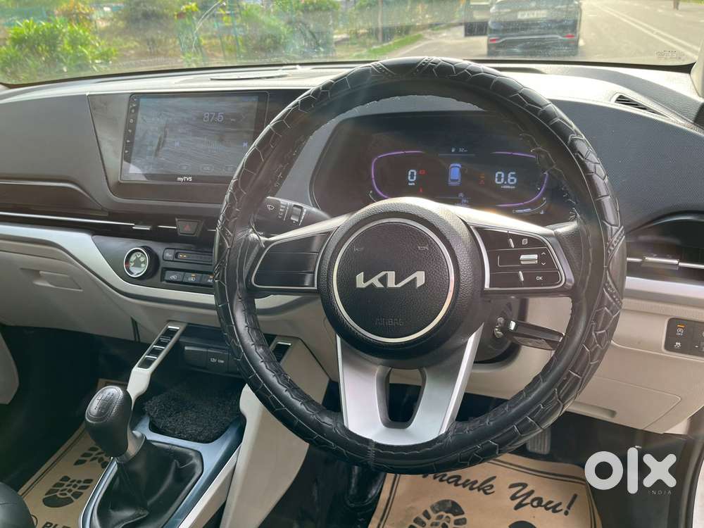 Kia Carens 1.4 Premium 7 Str, 2024, Petrol