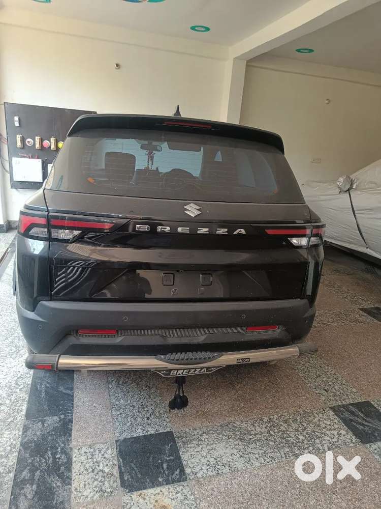 Maruti Brezza Vxi 2025