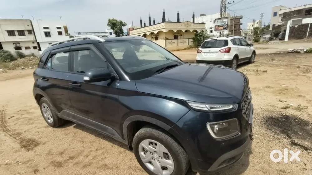 Hyundai Venue 2021 Petrol Good Condition