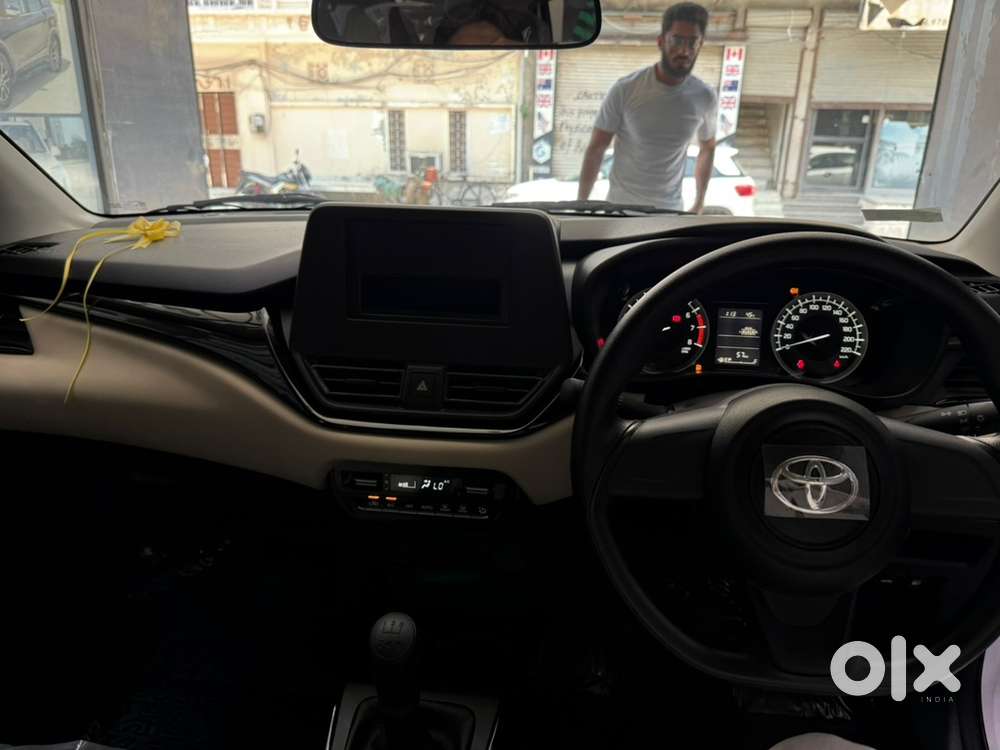 Toyota Glanza Petrol Manual 2026