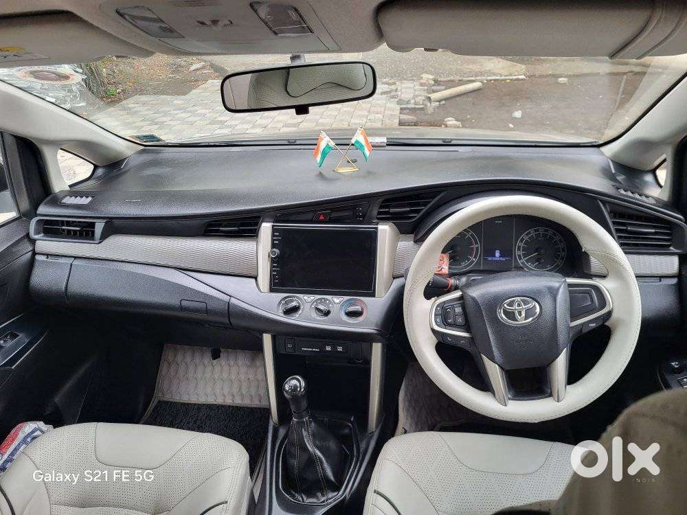 Toyota Innova Crysta 2.4 G Plus Mt 8 Str, 2019, Diesel
