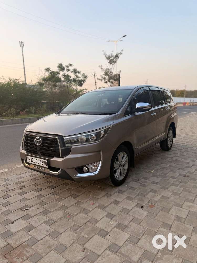 Toyota Innova Crysta 2.8 Zx At, 2016, Diesel