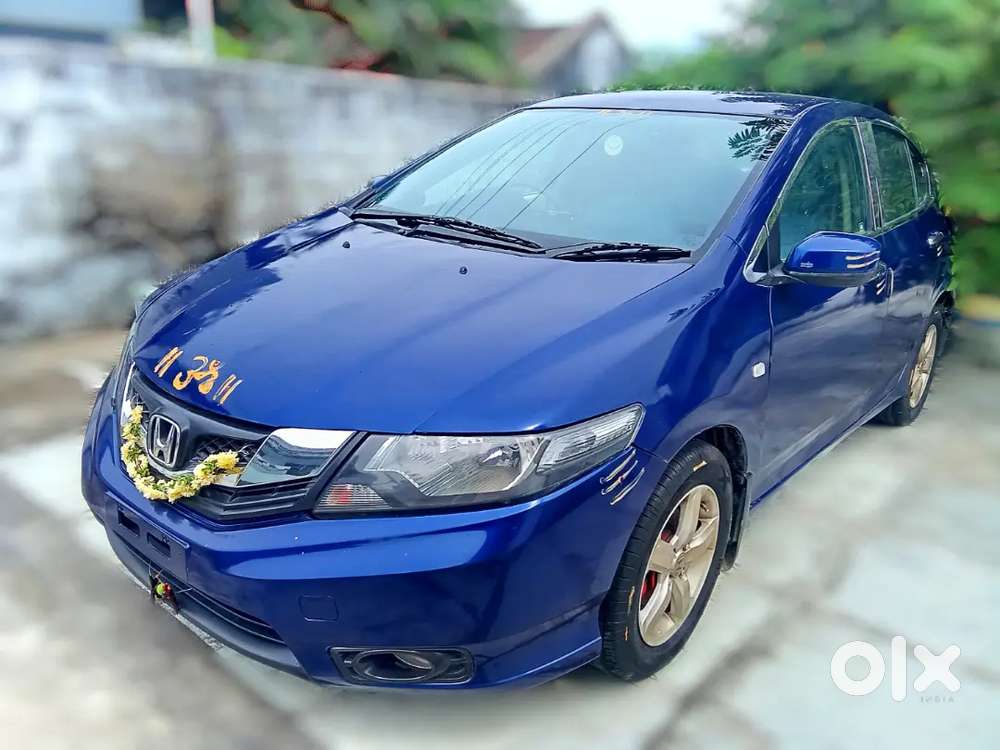 Honda City 'v'