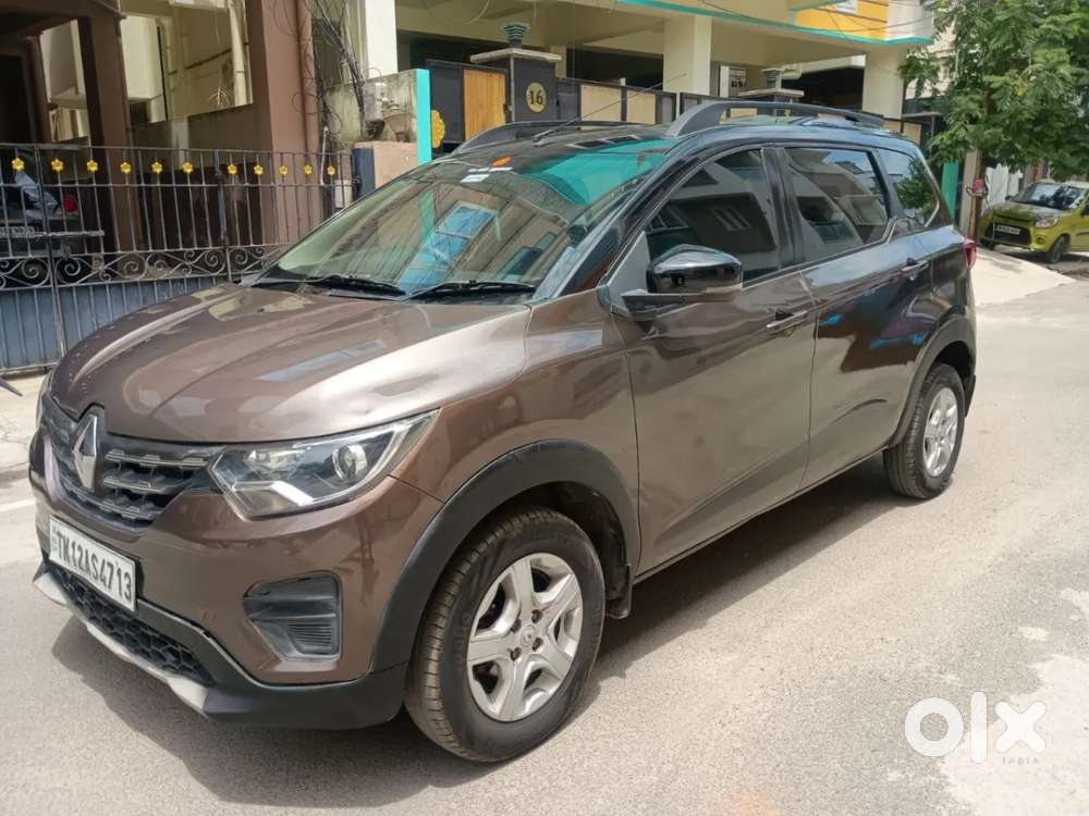 Renault Triber Rxt, 2022, Petrol