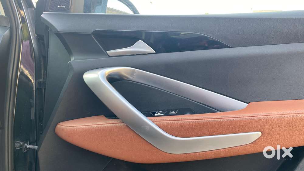Mg Hector Plus Sharp Dct, 2021, Petrol