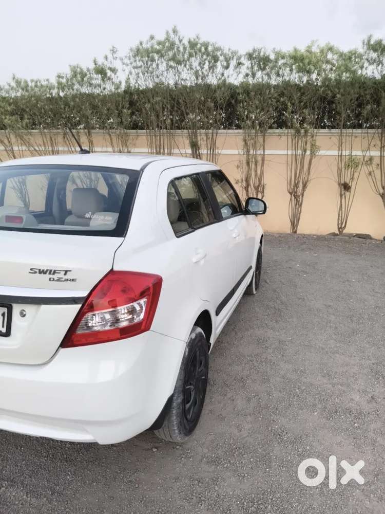 Maruti Suzuki Swift Dzire 2016