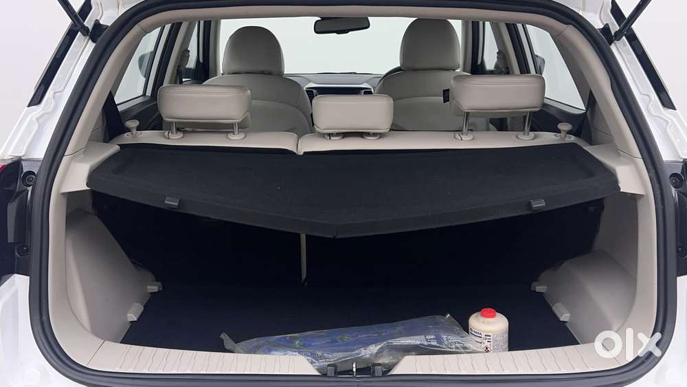 Mahindra Xuv300 W8 Option Diesel, 2024, Diesel