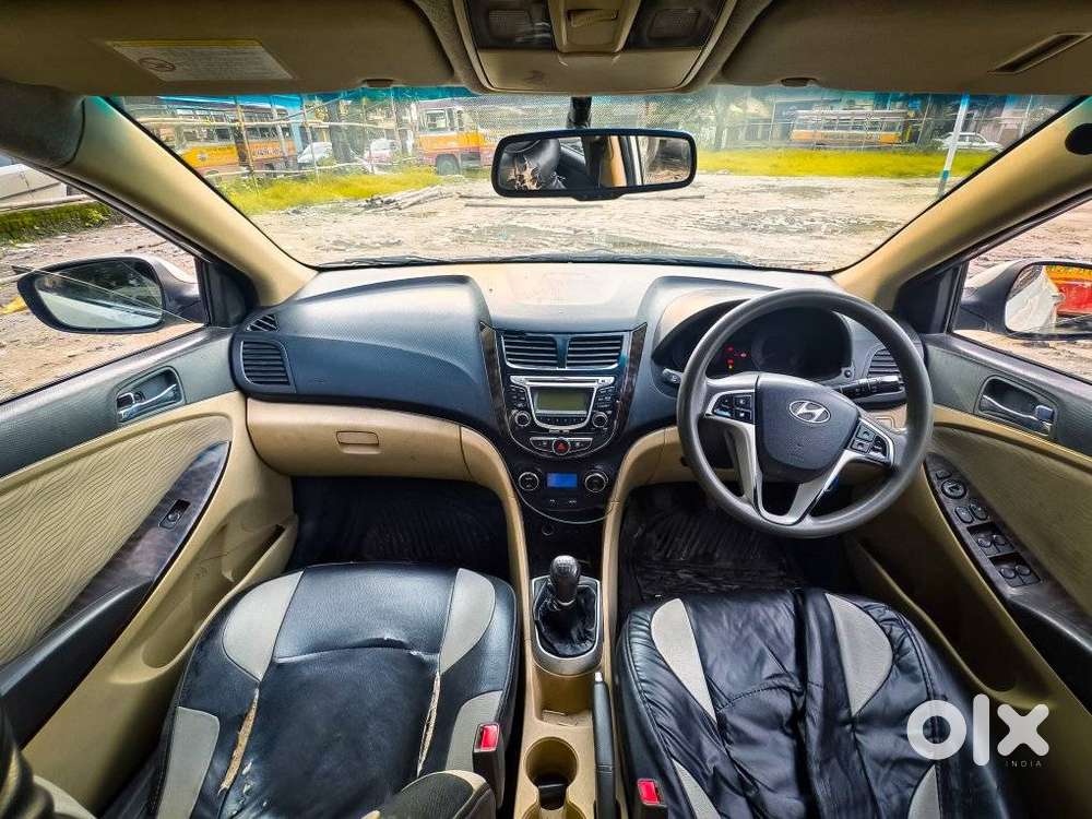 Hyundai Verna Crdi 1.6 Sx, 2012