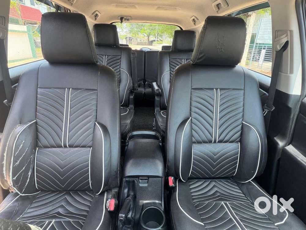 Toyota Innova Crysta 2.4 G Mt 7 Str, 2017, Diesel