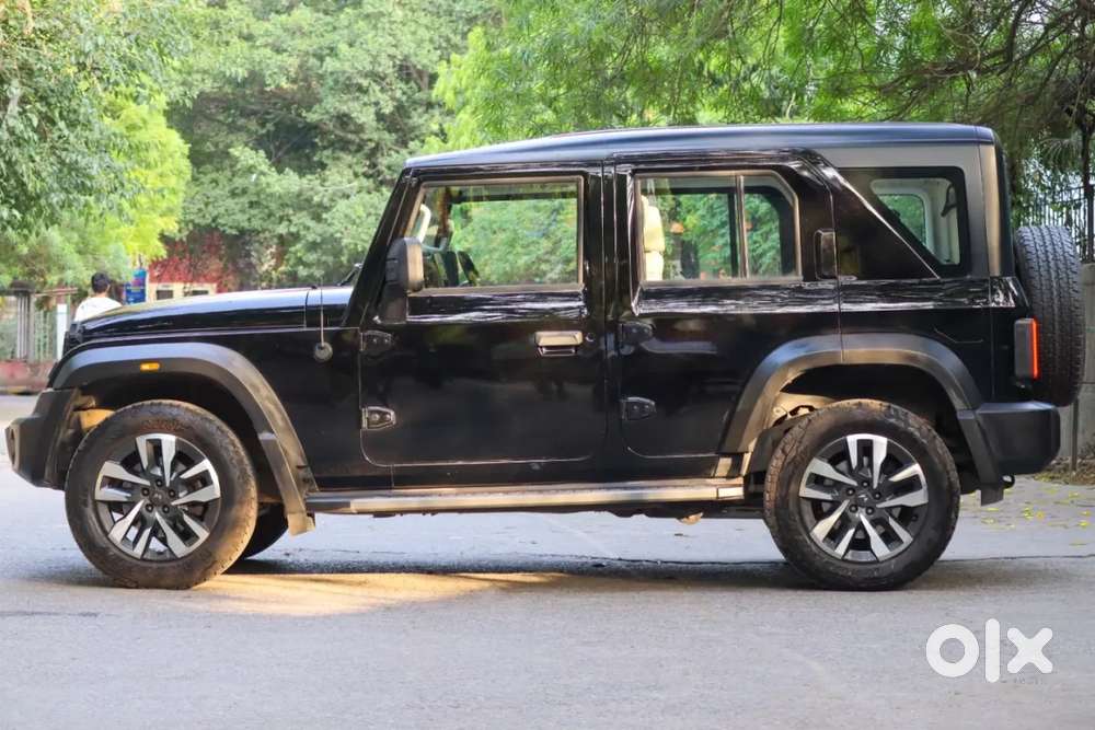 Mahindra Thar Roxx, 2025, Petrol