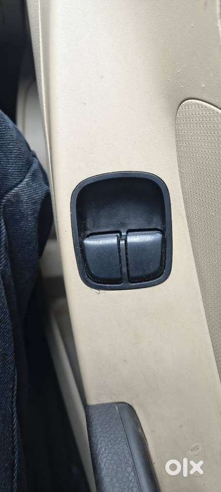 Hyundai Eon Era +, 2017, Petrol