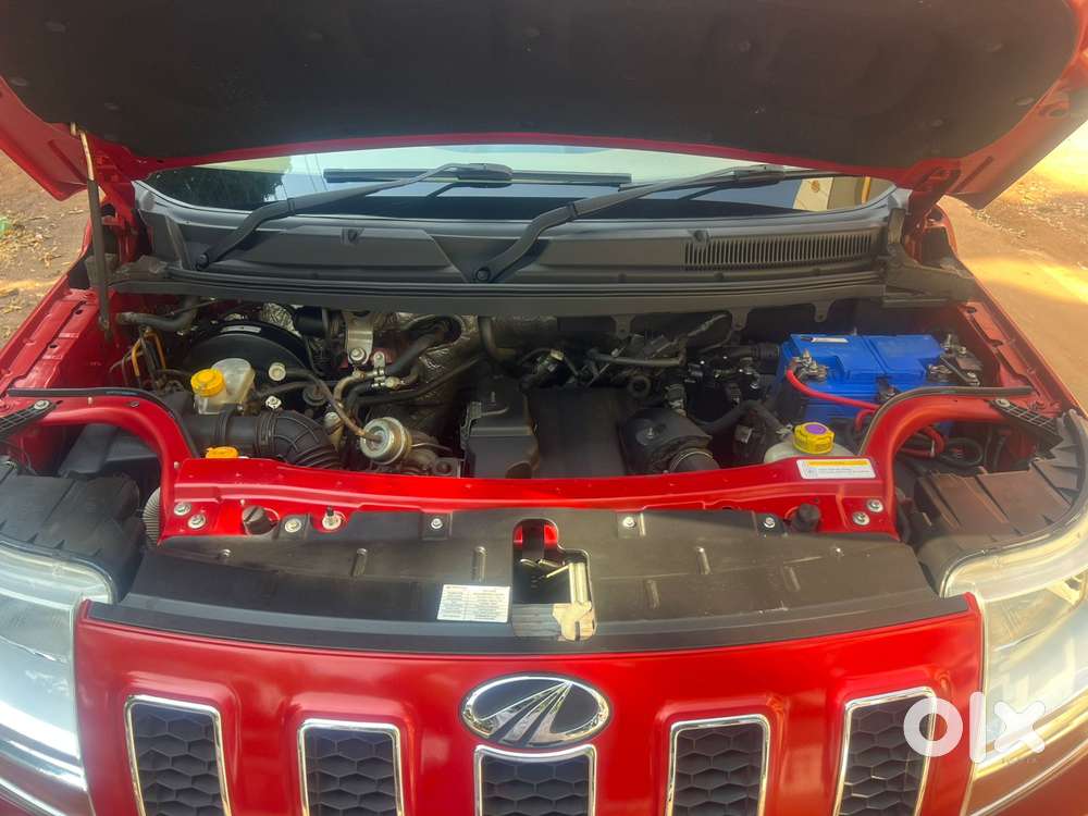 Mahindra Tuv 300 T8, 2016, Diesel