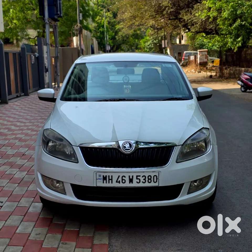 Skoda Rapid Elegance 1.6 Tdi Cr Manual, 2012, Diesel