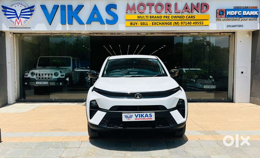 Tata Nexon Smart Plus1.2 Revotron Petrol 5 Mt, 2025, Petrol