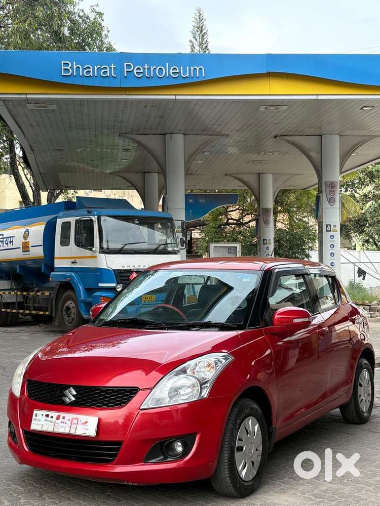 Maruti Suzuki Swift Petrol 2012