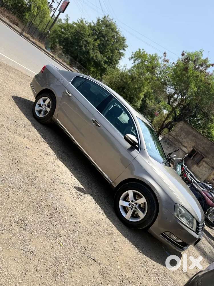 Volkswagen Passat 2012 Diesel 111000 Km Driven
