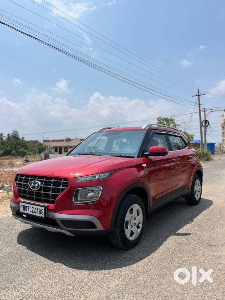 Hyundai Venue S Mt 1.2 Kappa, 2022, Petrol