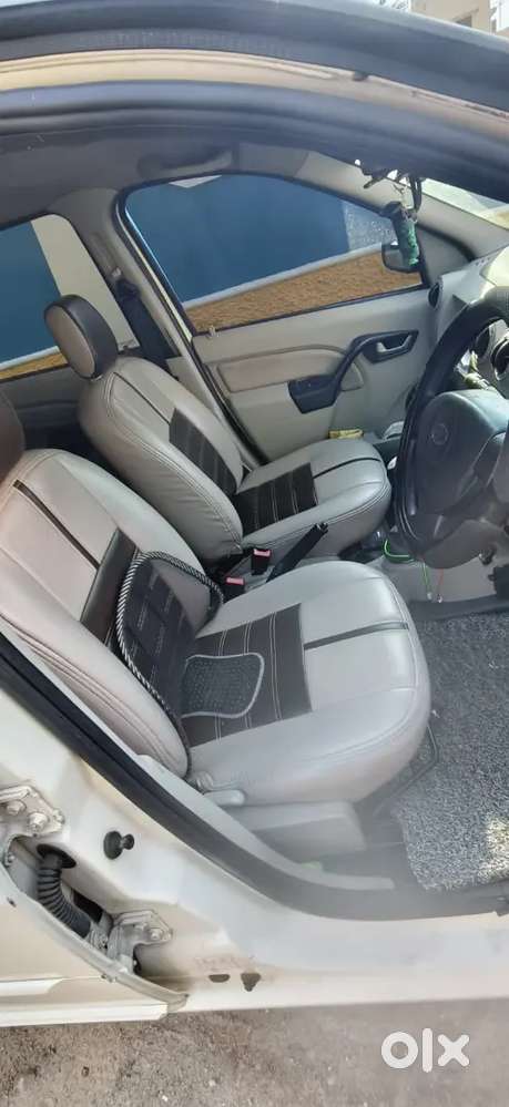 Mahindra Verito D6