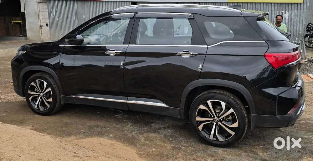Mg Hector Plus Savvy 2023 Petrol 6 Str