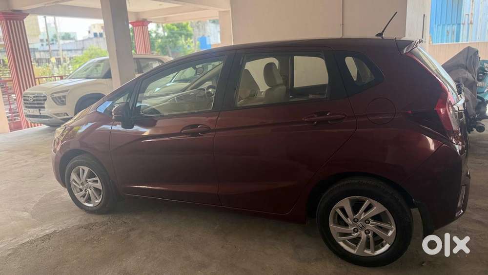 Honda Jazz V Automatic, 2016, Petrol