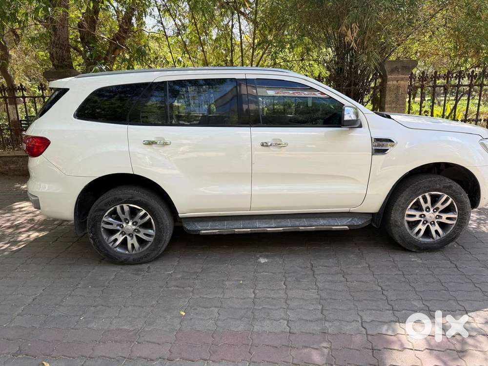 Ford Endeavour 3.2 Titanium At 4x4, 2016, Diesel