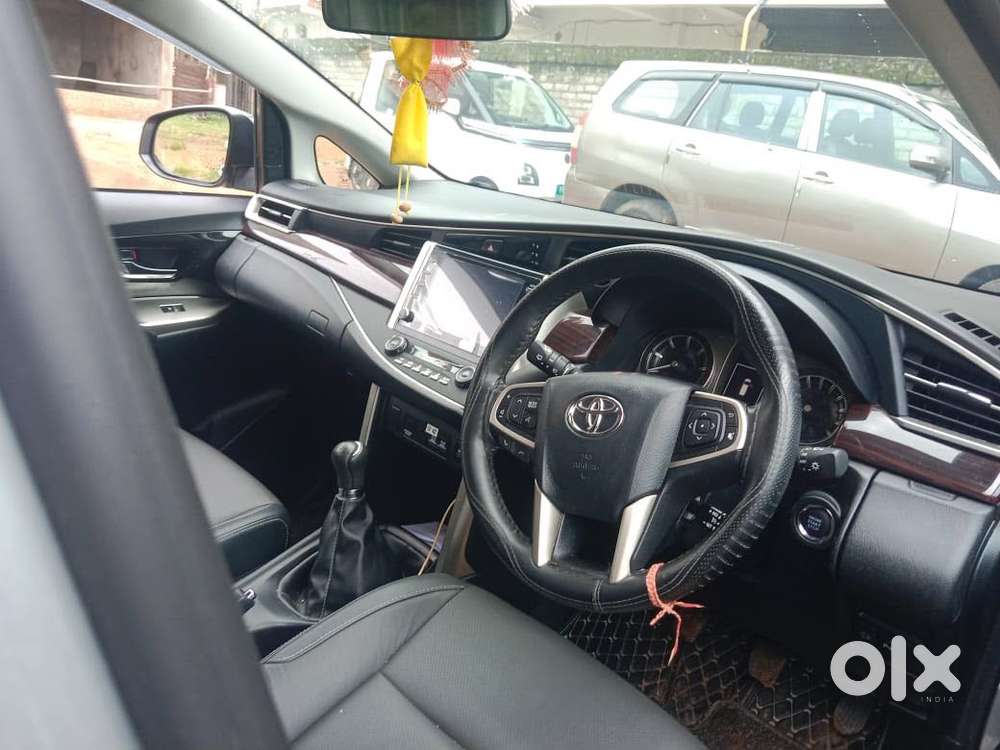 Toyota Innova Crysta 2.5z, 2025, Diesel
