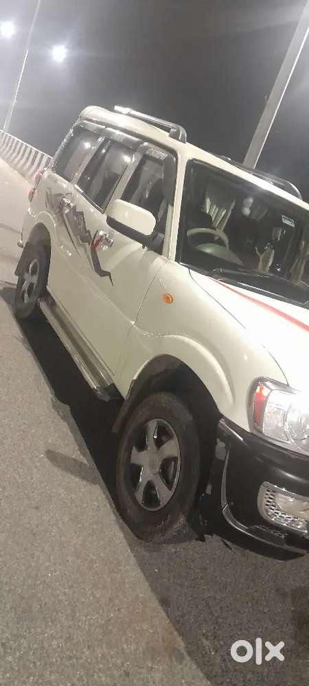 Mahindra Scorpio 2013 Diesel Manual