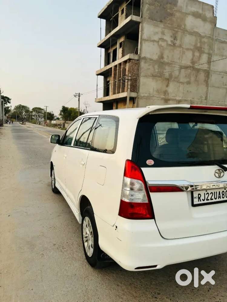 Toyota Innova Modal 2012 All Complete