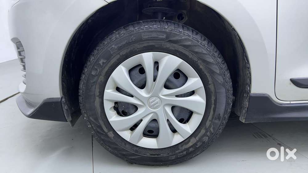Maruti Suzuki Swift Vvt Vxi, 2022, Petrol