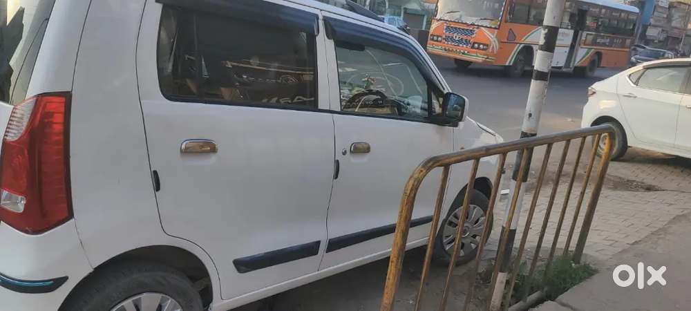 Maruti Suzuki Wagon R 2015 Petrol 75000 Km Driven