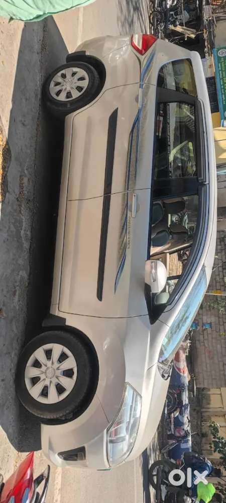 Maruti Suzuki Ertiga 2013