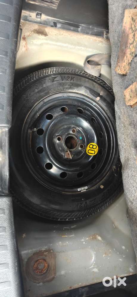 Maruti Suzuki Swift Vvt Zxi, 2016, Petrol