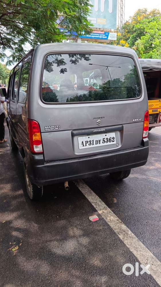 Maruti Suzuki Eeco 5 Str Ac (o), 2017, Petrol