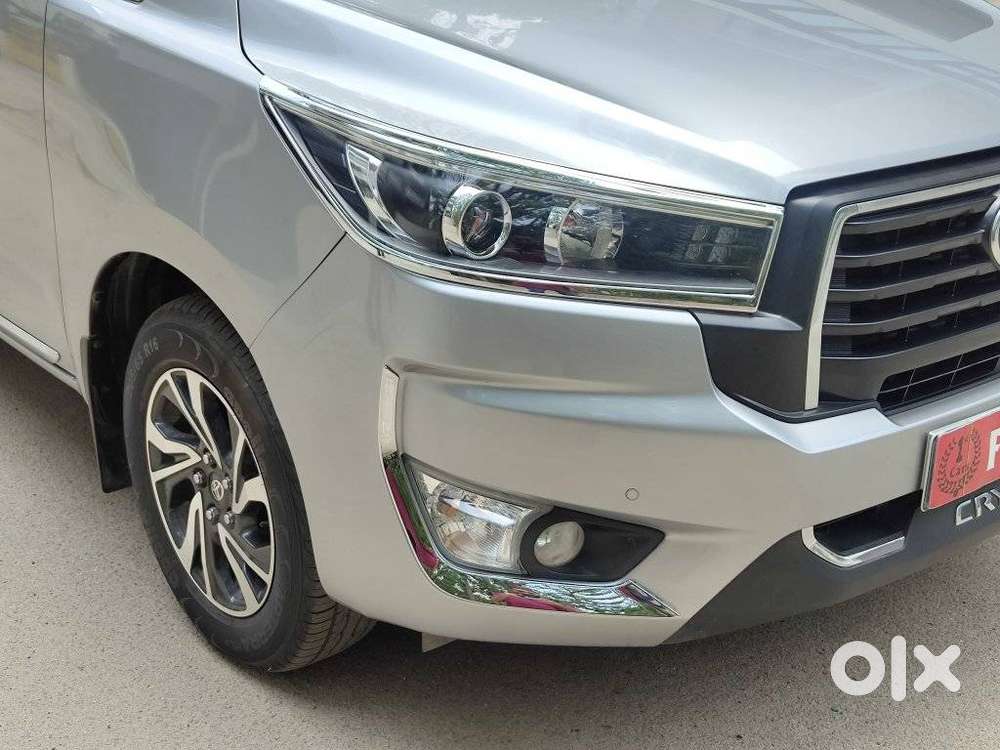 Toyota Innova Crysta