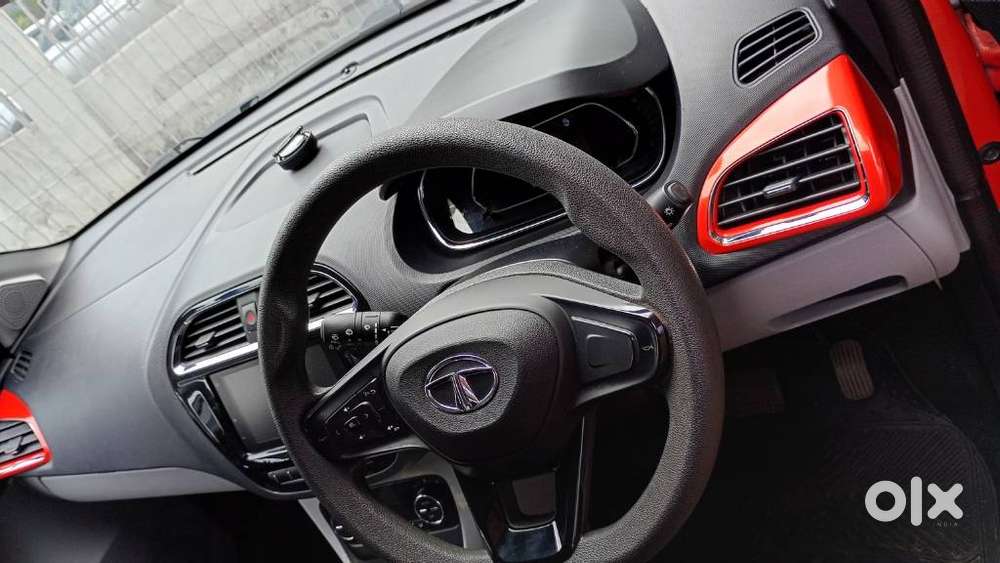 Tata Tiago 1.2 Revotron Xza Plus Amt, 2020, Petrol