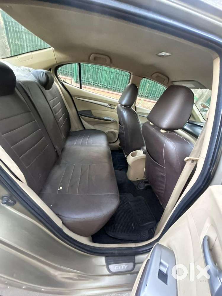 Honda City Automatic Top Model 2011