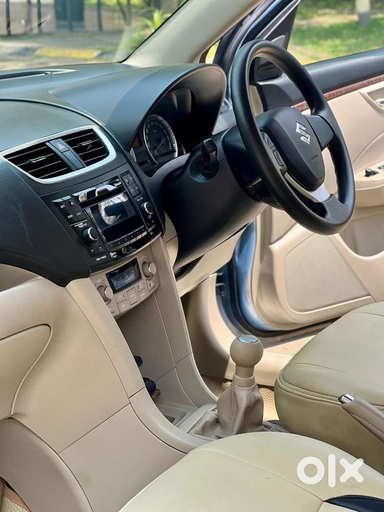 Maruti Suzuki Dzire 1.2 Zxi, 2015, Petrol