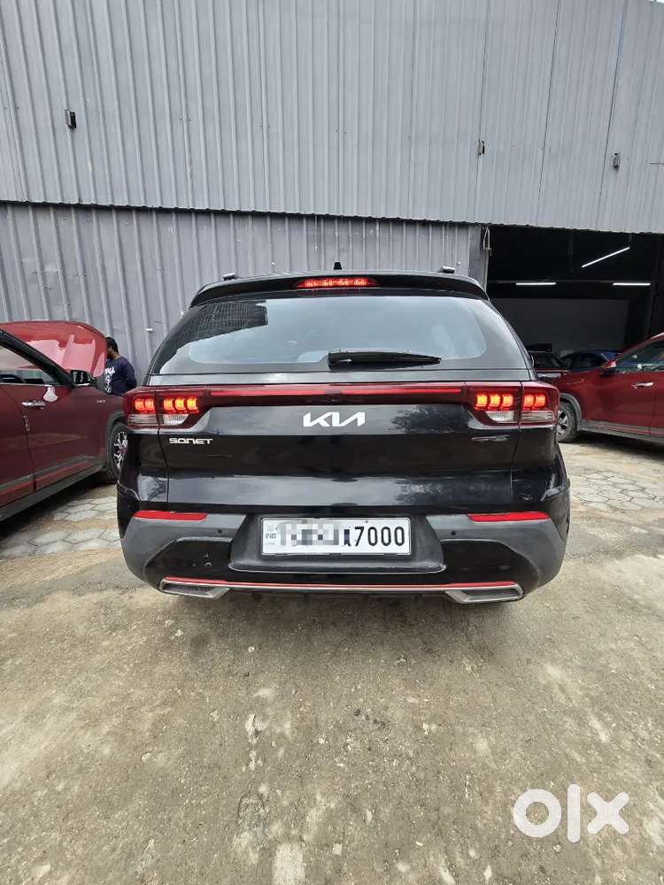 Kia Sonet Gtx+ (topend) Imt Diesel Black Colour &ndash; 2023 For Sale