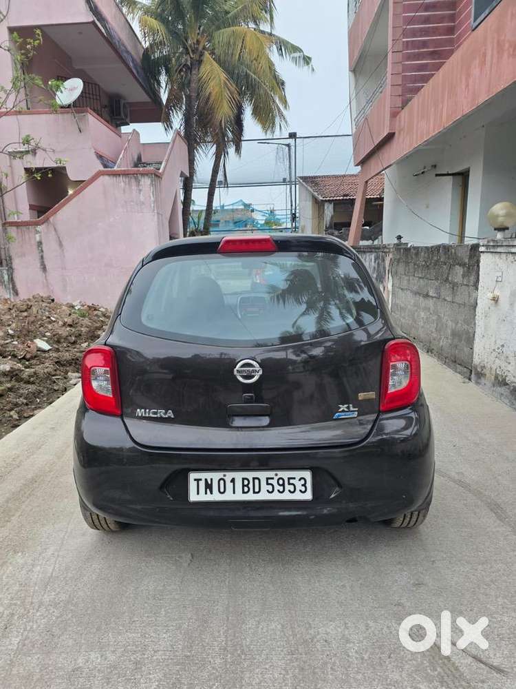 Nissan Micra 2017 Diesel 120000 Km Driven