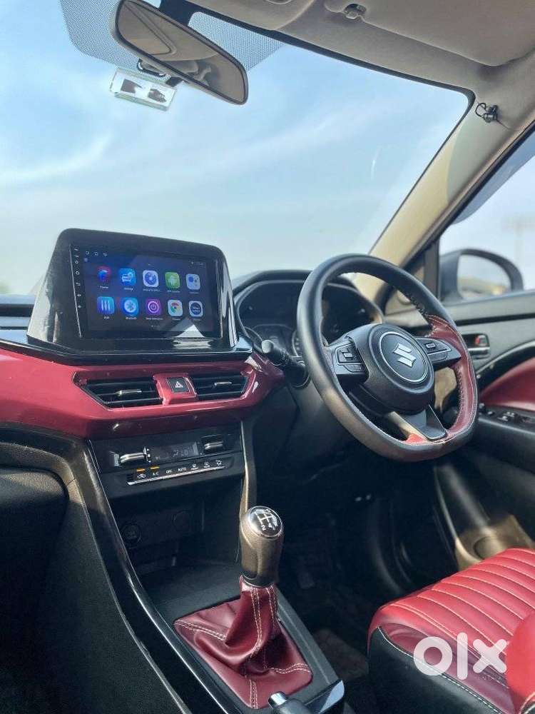 Maruti Suzuki Brezza 1.5 Zxi Smart Hybrid, 2024, Petrol