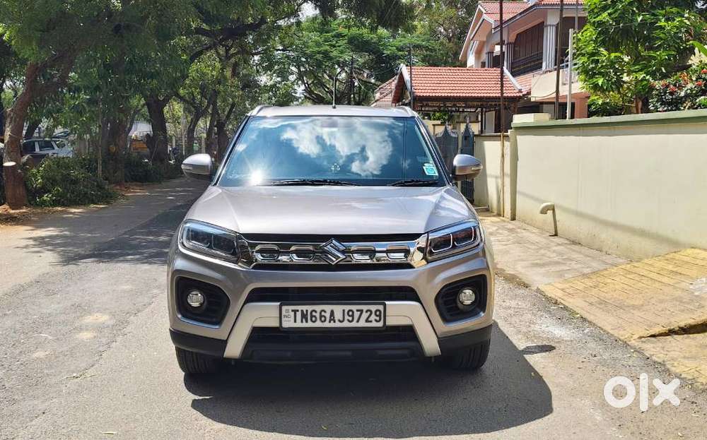 Maruti Suzuki Brezza Zxi Plus Smart Hybrid, 2022, Petrol